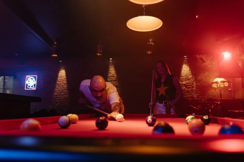 Hooked on Eight Ball: What's Really Going On in Your Brain at the Pool Table
